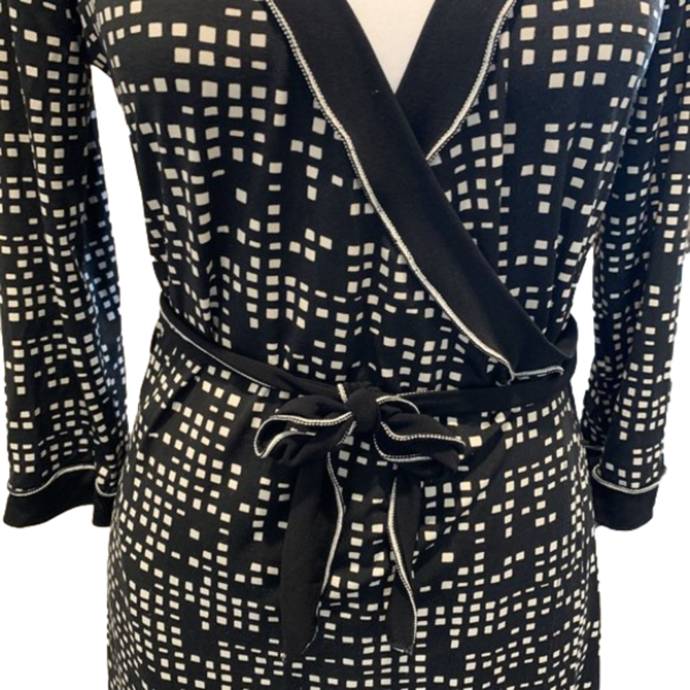 Max Studio Checkered wrap dress, Beige & Black, Long Sleeve, Poly/Spandex blend - Picture 2 of 6